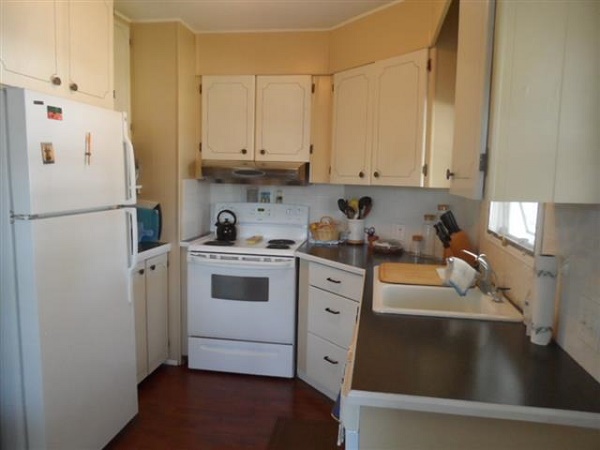 Oak Crest Mobile Home Park9925 Ulmerton Rd., #19Largo, FL 33771