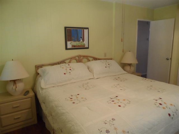 Oak Crest Mobile Home Park9925 Ulmerton Rd., #19Largo, FL 33771