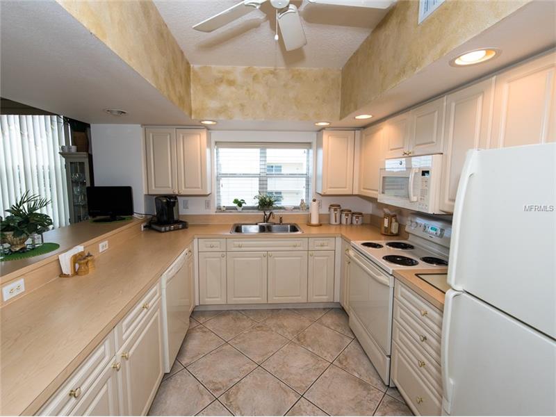 1200 COUNTRY CLUB DRIVE, Largo, FL 33771