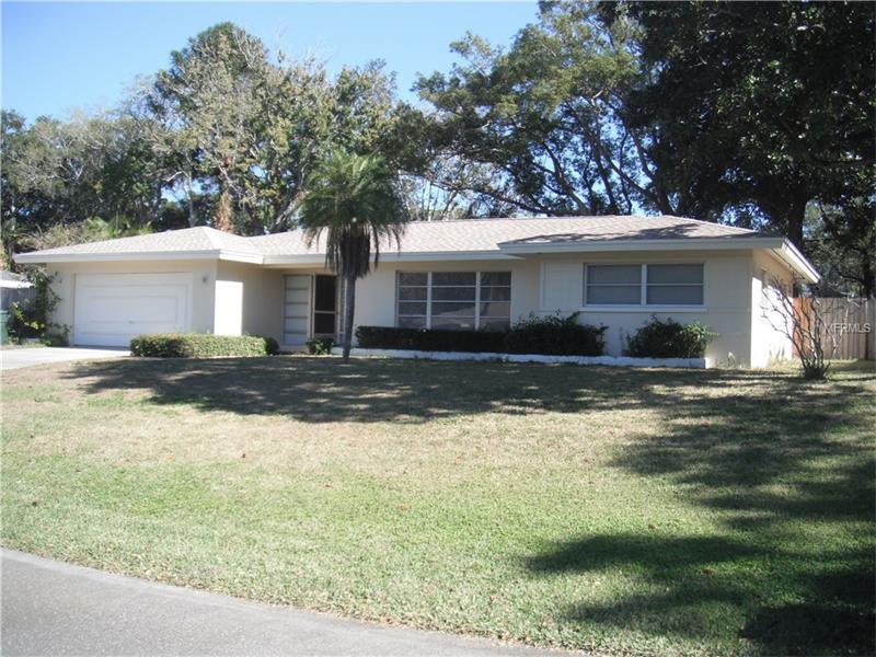 495 FOREST PARKWAY E, Largo, FL 33771