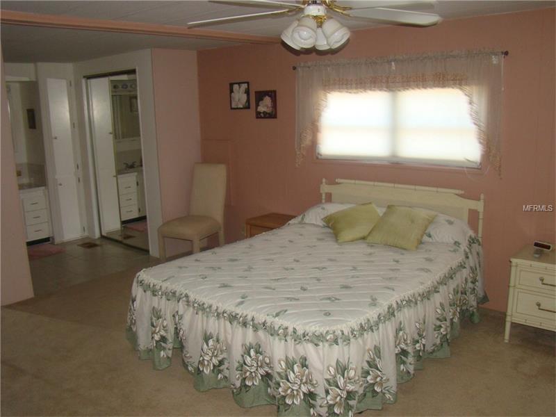 7100 ULMERTON ROAD, Largo, FL 33771