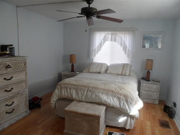 Oak Crest Mobile Home Park9925 Ulmerton Rd., #378Largo, FL 33771