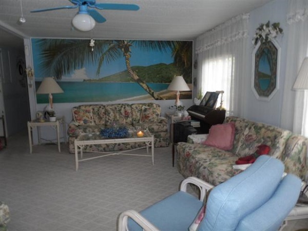 Oak Crest Mobile Home Park9925 Ulmerton Rd., #225Largo, FL 33771