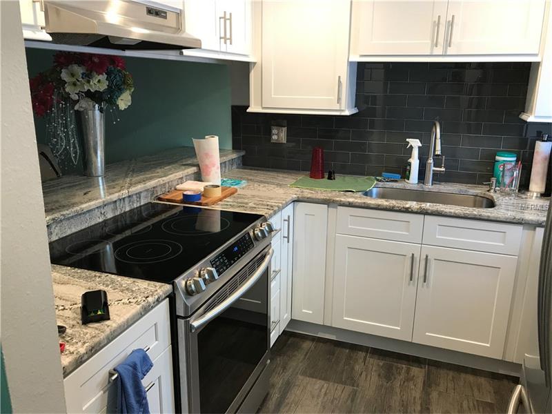 9209 SEMINOLE BOULEVARD, Seminole, FL 33772