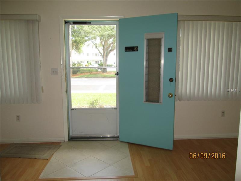 8454 111TH STREET, Seminole, FL 33772