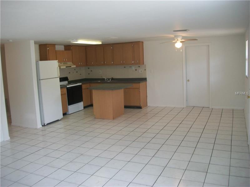 10474 VALENCIA ROAD, Seminole, FL 33772
