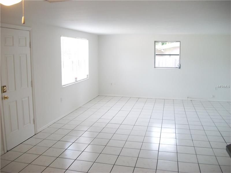 10474 VALENCIA ROAD, Seminole, FL 33772