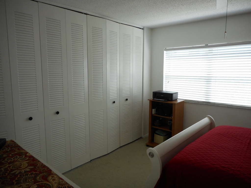 7701 Starkey Rd.#304, Seminole, FL 33777