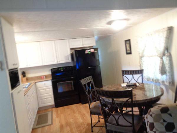 Lake Bon Bon Mobile Home Park6190 62 AVE N # 37Pinellas Park, FL 33781