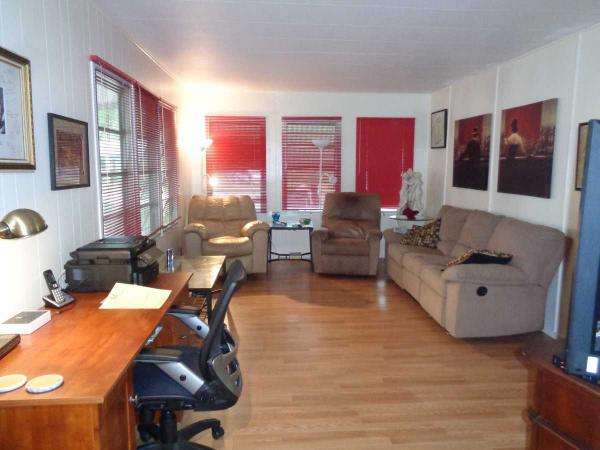 Lake Bon Bon Mobile Home Park6190 62 Ave N #09Pinellas Park, FL 33781