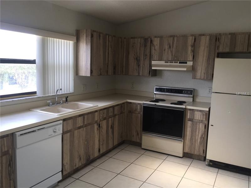 5650 PARK BOULEVARD N, Pinellas Park, FL 33781
