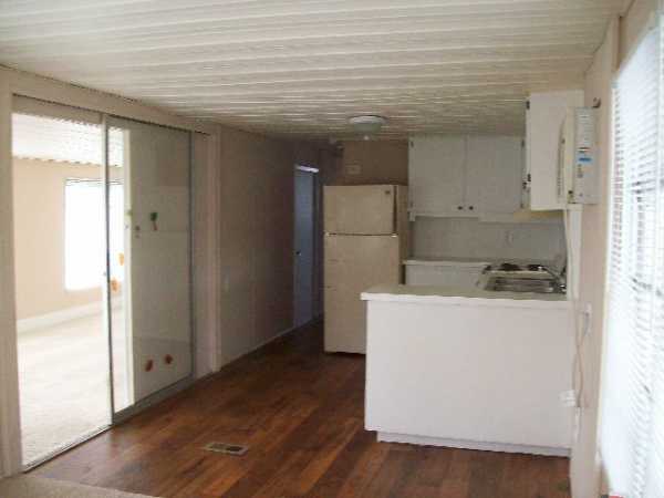 Crystal Lake93144 4th StPinellas Park, FL 33782