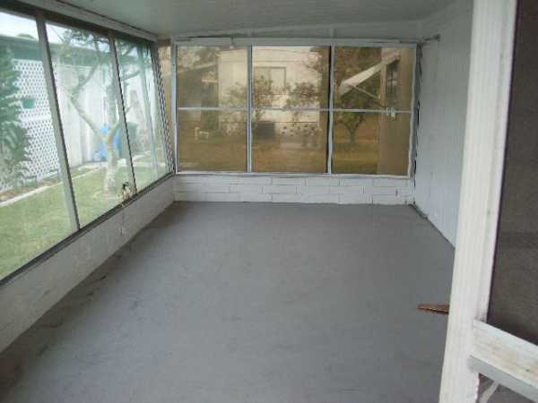 Crystal Lake93102 5th StPinellas Park, FL 33782