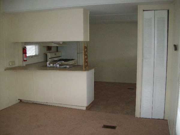 Crystal Lake93170 3rd StPinellas Park, FL 33782