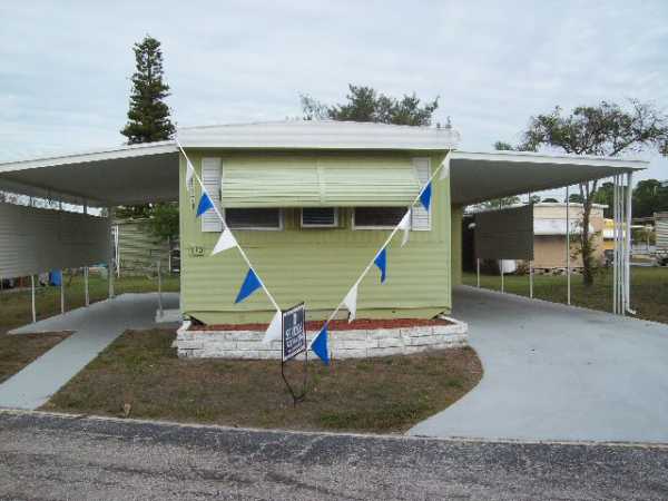 Crystal Lake93170 3rd StPinellas Park, FL 33782
