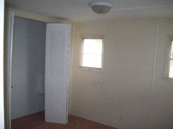 Crystal Lake93170 3rd StPinellas Park, FL 33782