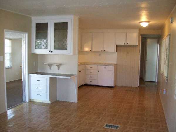 Crystal Lake93149 4th StreetPinellas Park, FL 33782