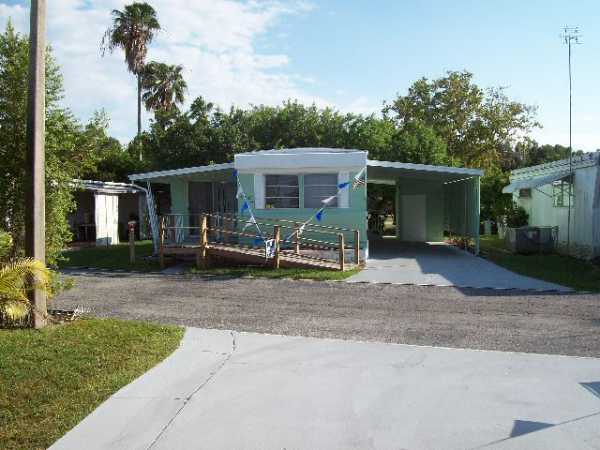 Crystal Lake93149 4th StreetPinellas Park, FL 33782