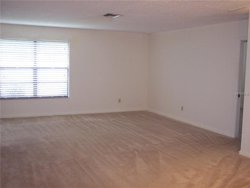 8711 40TH WAY N, Pinellas Park, FL 33782