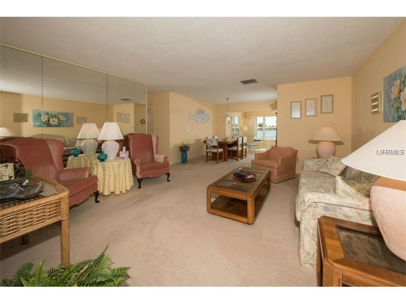 9835 MAINLANDS BOULEVARD W, Pinellas Park, FL 33782