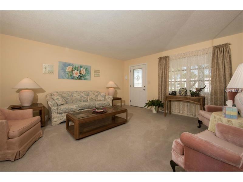 9835 MAINLANDS BOULEVARD W, Pinellas Park, FL 33782