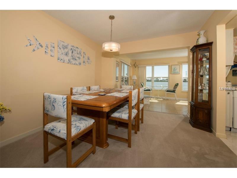 9835 MAINLANDS BOULEVARD W, Pinellas Park, FL 33782