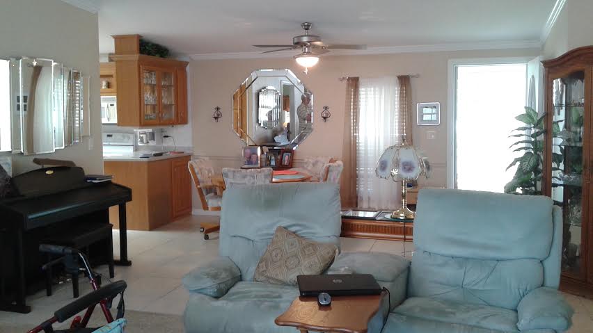 9790 66th Street N. #324, Pinellas Park, FL 33782
