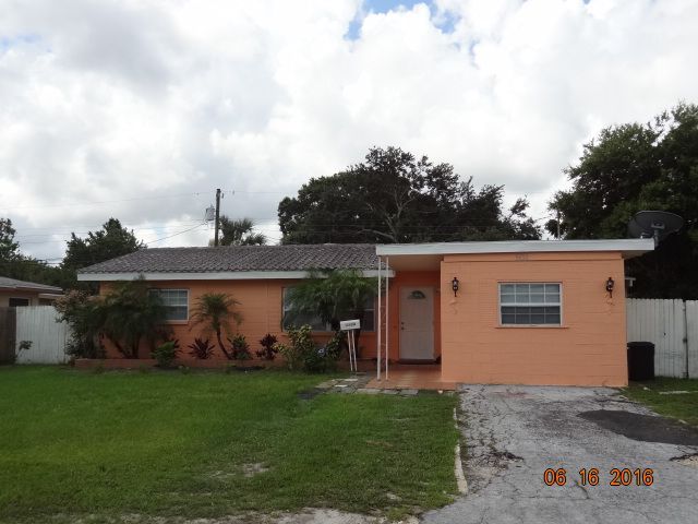 5430 102 Ave N, Pinellas Park, FL 33782