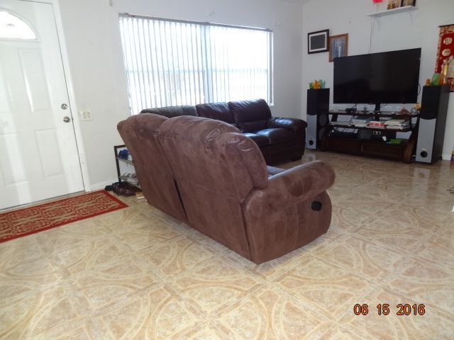 5430 102 Ave N, Pinellas Park, FL 33782