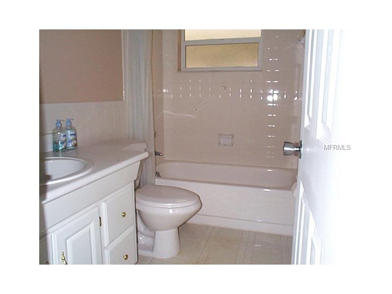 9827 MAINLANDS BOULEVARD E, Pinellas Park, FL 33782