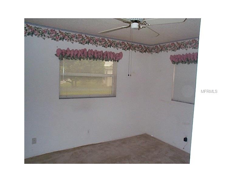 9827 MAINLANDS BOULEVARD E, Pinellas Park, FL 33782