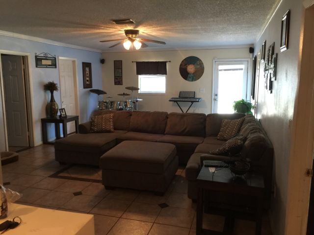5171 87 Ave N, Pinellas Park, FL 33782