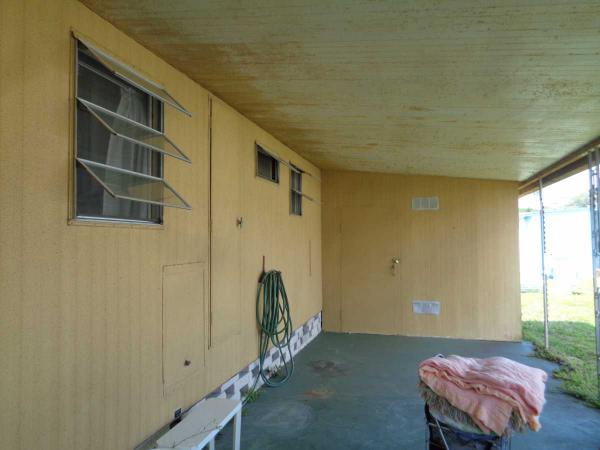 Lake Bon Bon Mobile Home Park6190 62 AVE N #22Saint Petersburg, FL 33784