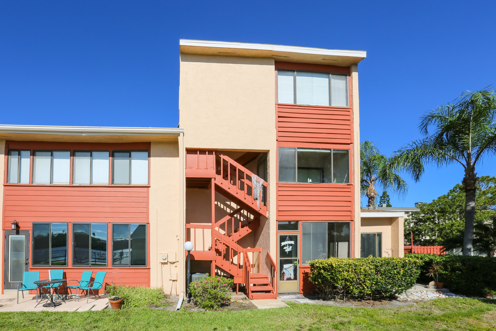 1 Windrush Blvd # 4, Indian Rocks Beach, FL 33785