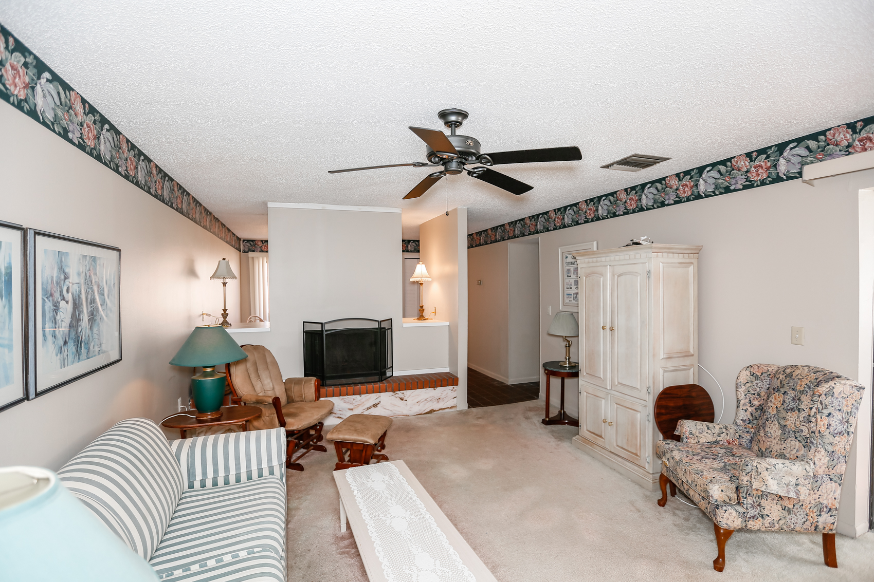 1 Windrush Blvd # 4, Indian Rocks Beach, FL 33785