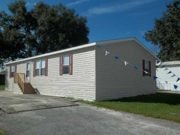 Sunshine Village Mobile Home Community 1234 Reynolds RoadLakeland, FL 33801