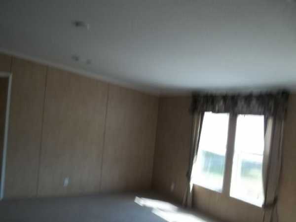 Sunshine Village Mobile Home Community 1234 Reynolds RoadLakeland, FL 33801