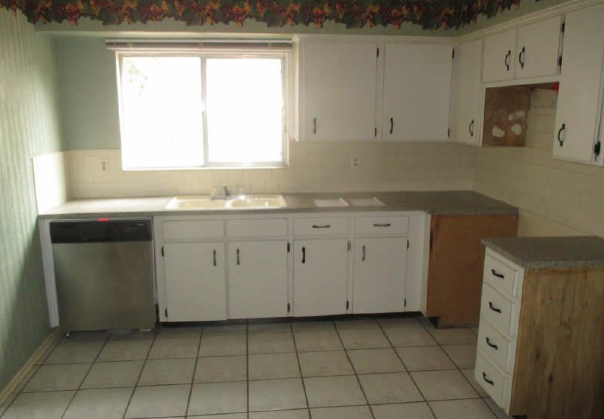 2215 Buttercup CtLakeland, FL, 33801Polk County