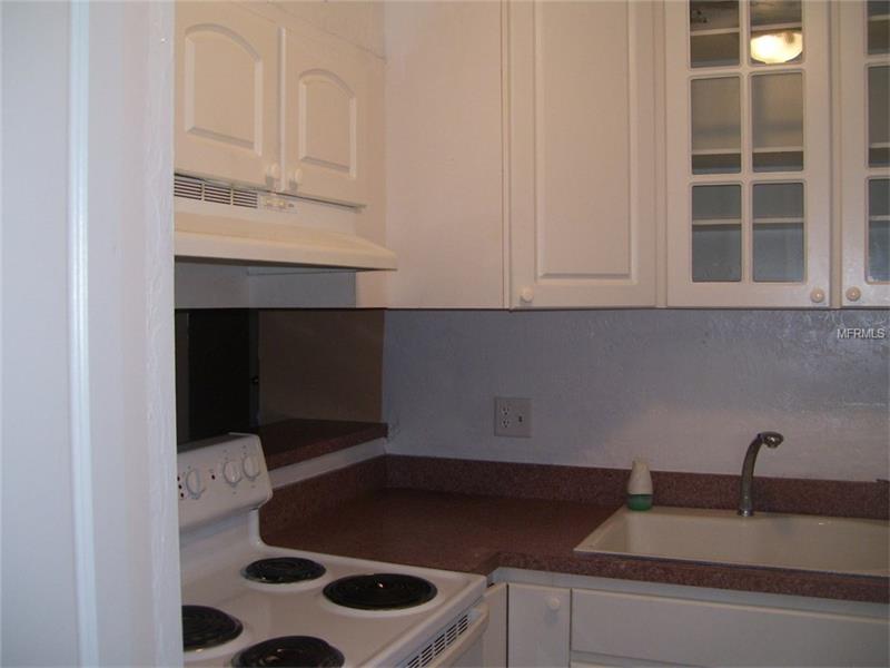 1836 CRYSTAL LAKE N, Lakeland, FL 33801