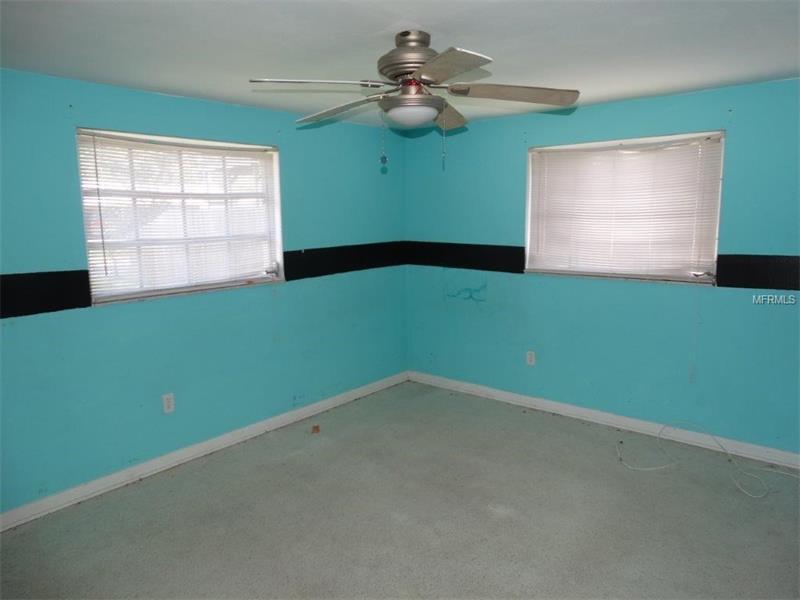 2513 MCCRANIE PL, Lakeland, FL 33801