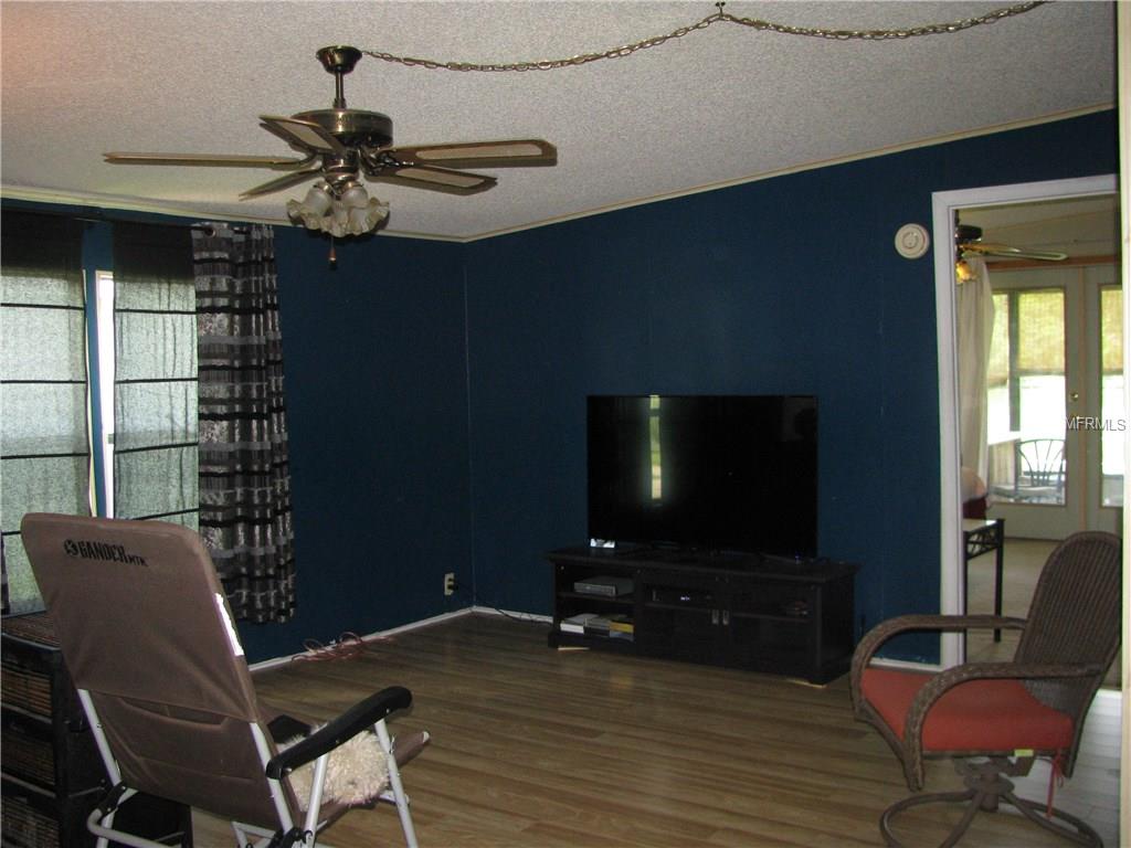 436 Leisure Pl, Lakeland, FL 33801