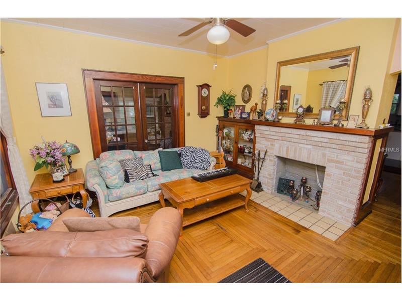 537 HUNTER STREET, Lakeland, FL 33803