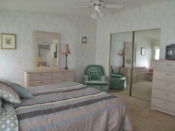 Lakeland Harbor518 Lake Larch WayLakeland, FL 33805