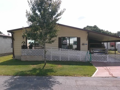 Kings and Queens313 Queen Mary LoopLakeland, FL 33805
