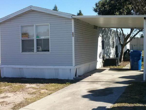 Stoll Manor Mobile Home Park 1123 Walt Williams RdLakeland, FL 33809
