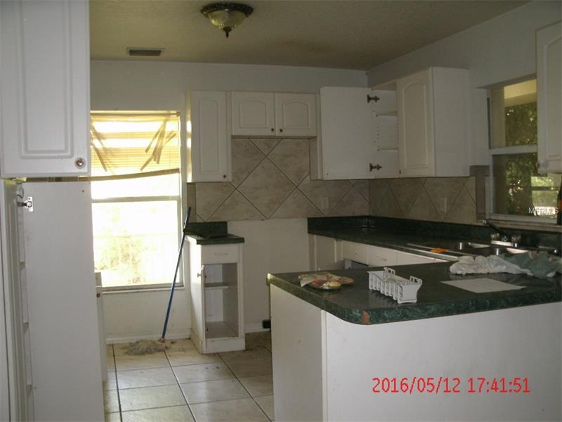 8220 SIMPSON LANE, Lakeland, FL 33809