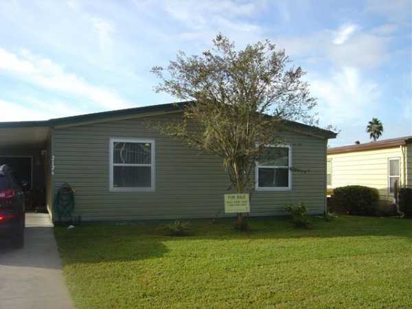 Cypress Lakes2126 Horseshoe DriveLakeland, FL 33810
