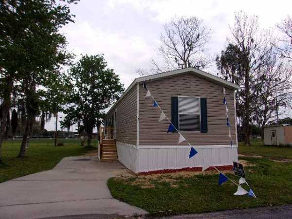 Greenbrier Village 7031 Greenbrier Village DriveLakeland, FL 33810