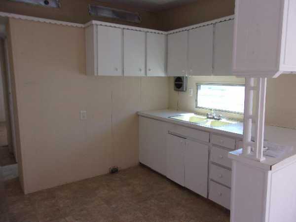 Greenbrier Village 7051 Greenbrier Village DriveLakeland, FL 33810