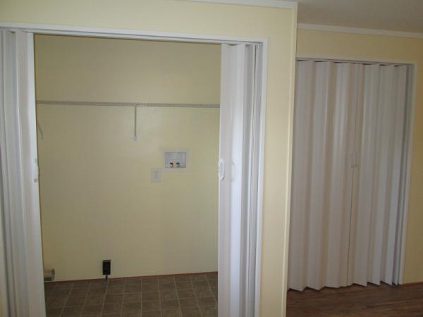 Highland Village Mobile Home Park124 Moller WayLakeland, FL 33813